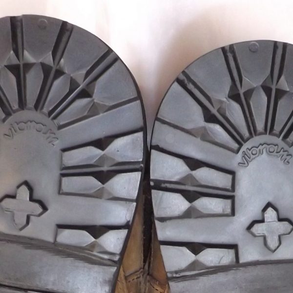 Black Cleated Rubber Heels